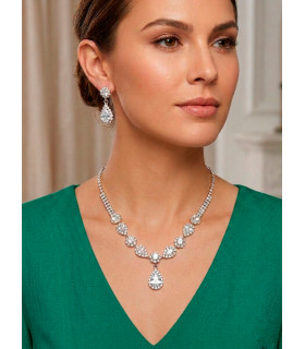 Teardrop crystal necklace and earring set