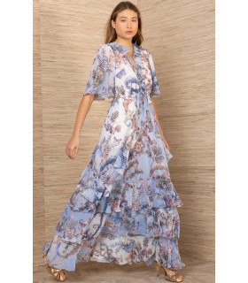 Vestido con volantes en todo el cuerpo y mangas acampanadas
