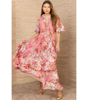 Vestido con volantes en todo el cuerpo y mangas acampanadas