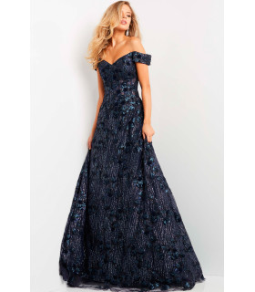 Vestido de corte A con lentejuelas y hombros descubiertos