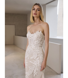 Strapless mermaid style dress