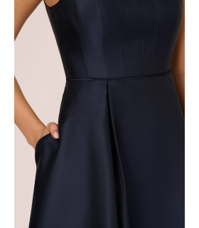 Sleeveless midi dress with square neckline in mikado