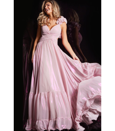Dress with V-neck and ruffles on the shoulders