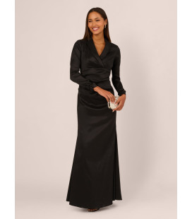 Vestido de tafeta, manga larga y escote en V