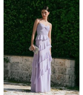 Vestido con blusa drapeada y falda con volantes
