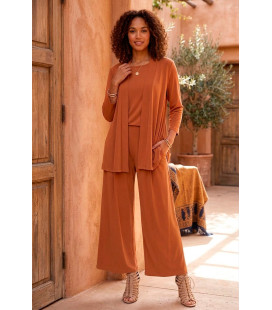 Suit with trousers, blouse and jacket