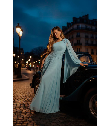 Pleated dress, one shoulder, long sleeve