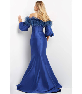 Mermaid-style dress with off-the-shoulder neckline and feathers
