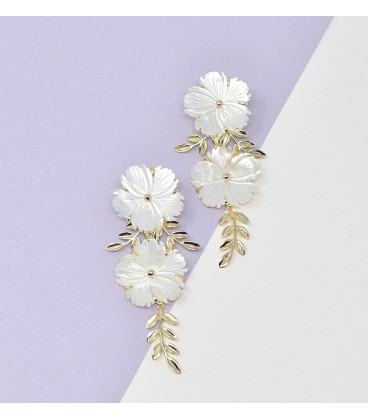 White flower earrings with leaves