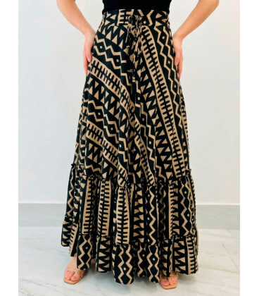 Skirt with geometric print in black and beige tones