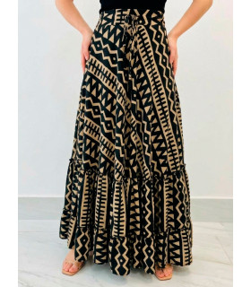 Skirt with geometric print in black and beige tones