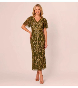 Sequin dress with short flared sleeves