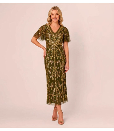 Sequin dress with short flared sleeves