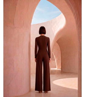 Jumpsuit de manga larga con pieza metálica