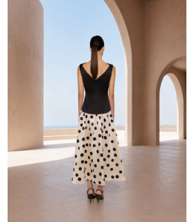 Vestido blusa negra con falda de lunares