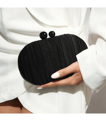 Bolso con estructura plisada
