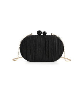 Bolso con estructura plisada