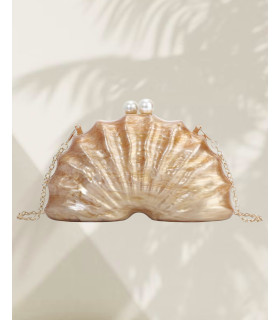 Acrylic shell-shaped bag with pearl closure