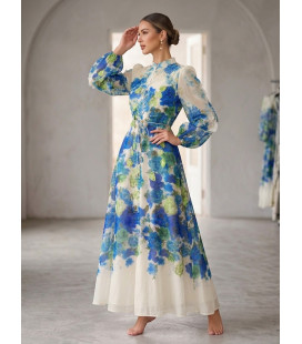 Vestido Largo con Estampado Floral.