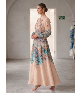 Vestido Largo con Estampado Floral.
