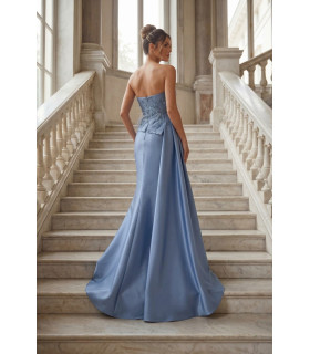Strapless Long Dress with Feathers and Sparkles.